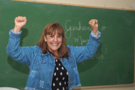 Professora de Matemática no Colégio Estadual Polivalente de Curitiba, Dijalmary Matos Prates Chas celebrou a conquista com seus estudantes na manhã desta sexta-feira (14).