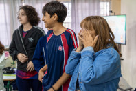 Professora de Matemática no Colégio Estadual Polivalente de Curitiba, Dijalmary Matos Prates Chas celebrou a conquista com seus estudantes na manhã desta sexta-feira (14).