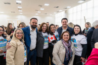 75 professores passarão três semanas no Canadá e 24 professores ficarão um mês na Finlândia
