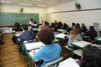 Sancionada lei que institui bônus para profissionais de escolas com bom desempenho