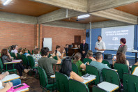 1.195 professores e pedagogos começam a tomar posse para reforçar educação do Paraná