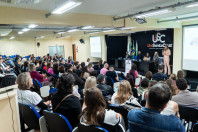 Professores que participaram do Ganhando o Mundo debatem experiência internacional