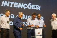 Educação e Sebrae-PR assinam acordo para impulsionar empreendedorismo nas escolas