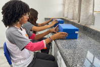 Alunos de colégio estadual criam calculadora para ajudar colegas com a tabuada