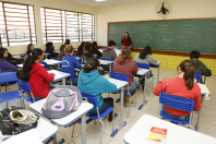 Estado anuncia convocação de mais 288 professores para a rede de educação