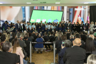 Estado apoiará municípios na implementação de inglês e robótica no Ensino Fundamental