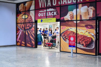 Ganhando o Mundo: reencontros marcam retorno de estudantes do Reino Unido