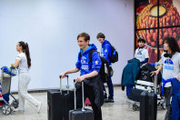 Ganhando o Mundo: reencontros marcam retorno de estudantes do Reino Unido