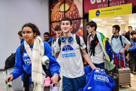 Ganhando o Mundo: reencontros marcam retorno de estudantes do Reino Unido