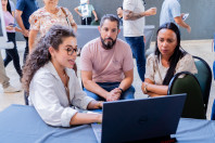 Estado anuncia R$ 63,5 milhões em kits tecnológicos para escolas municipais