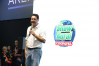 Multinacional desenvolve máquina a partir da demanda de colégios agrícolas do Paraná
