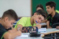 Proposta de aluna da rede vira lei e Paraná tem programa de orientação vocacional