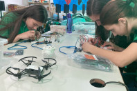 Professores apresentam projetos de robótica premiados durante evento de formação -