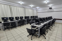 Paraná investe R$ 525,7 milhões no mobiliário das escolas estaduais em 8 anos