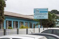 Investimento de R$ 3,5 milhões: colégio de Quitandinha ganha refeitório, laboratório e quadra coberta