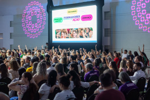 Profissionais da educação recebem capacitação do programa Formadores em Ação