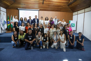 Merendeiras do Paraná têm aula com Manu Buffara, uma das melhores chefs do mundo