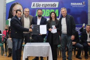 Governo oficializa Dobra de Padrão de 226 professores que atuam no Oeste do Estado