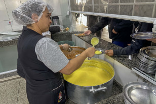 Do curso à prática: merendeiras do Paraná levam novas técnicas e receitas para as escolas