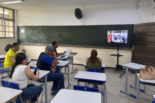 SEED prepara realocação de alunos após incêndio no Instituto de Educação de Paranaguá