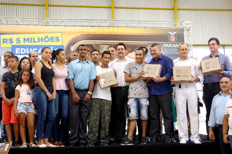 Conjuntos de material escolar