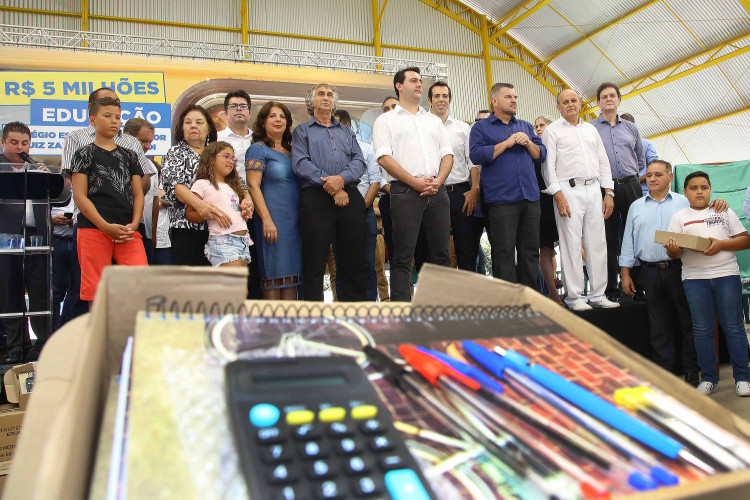 Conjuntos de material escolar