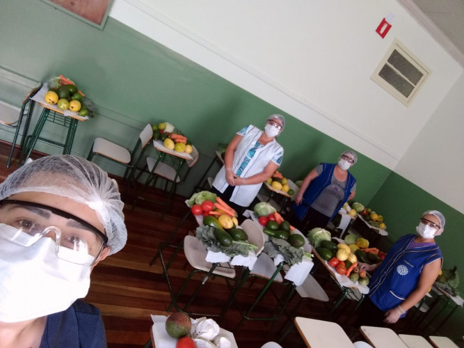 Escolas se preparam para entrega da merenda