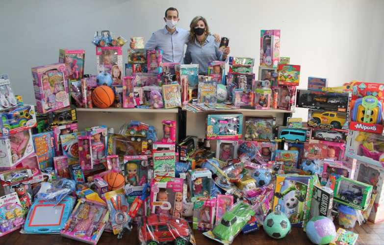 Feder com brinquedos