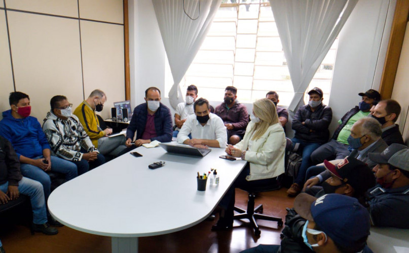 reunião indígenas PSS