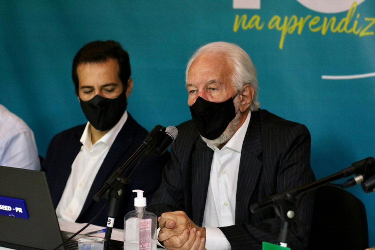 Renato Feder e Darci Piana na abertura do Encontro de Diretores