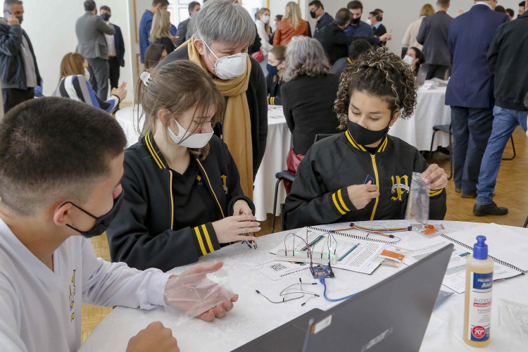 educação tecnologia paraná
