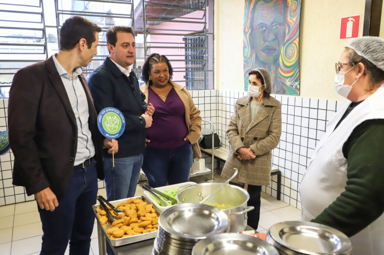 Investimento na educação do Paraná