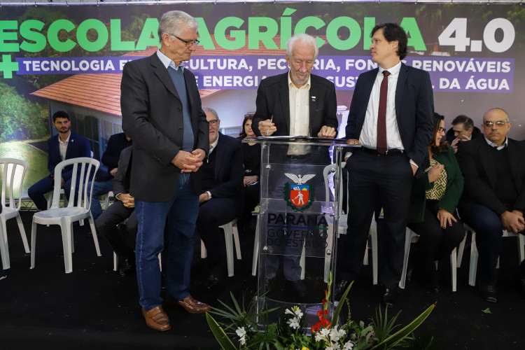 Evento sobre a modernizacao do projeto da da Escola Agrícola 4.0 e parceria com Israel.