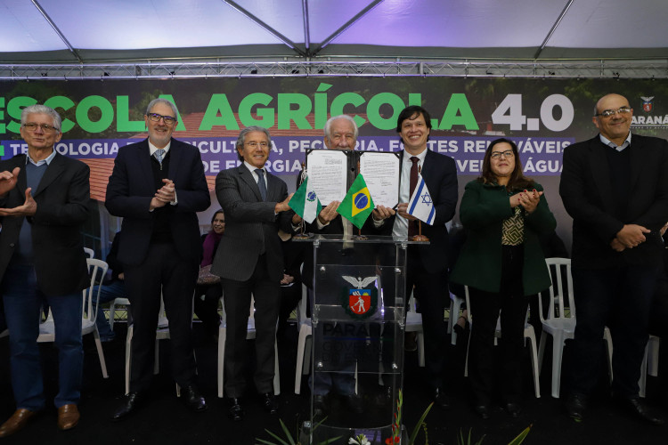 Evento sobre a modernizacao do projeto da da Escola Agrícola 4.0 e parceria com Israel.