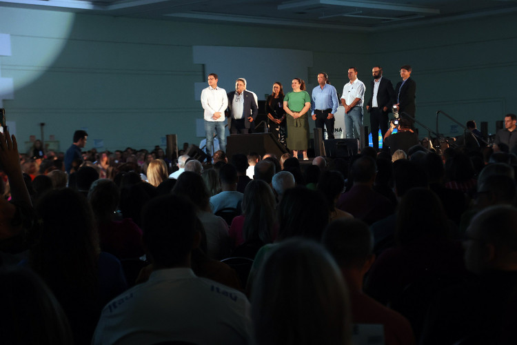 Governo do Paraná investirá mais R$ 100 milhões na educação