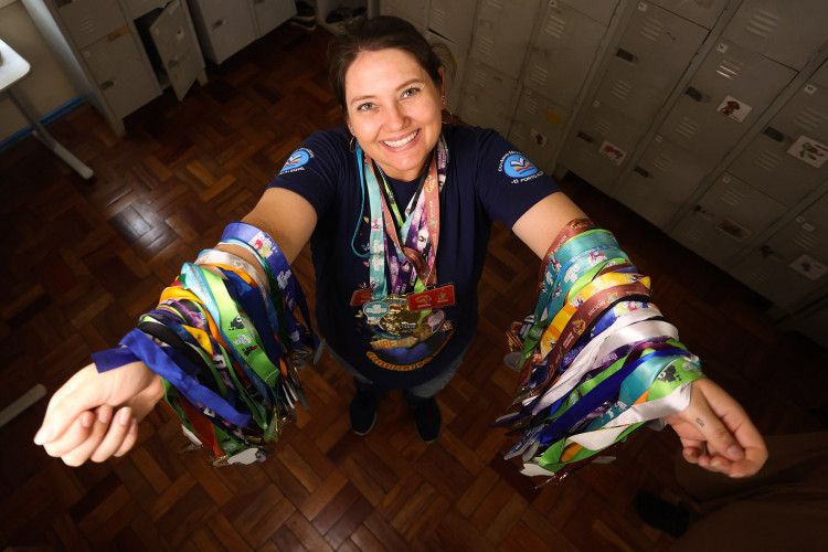 Clube de Ciências de colégio estadual em Toledo transforma alunos em jovens pesquisadores.