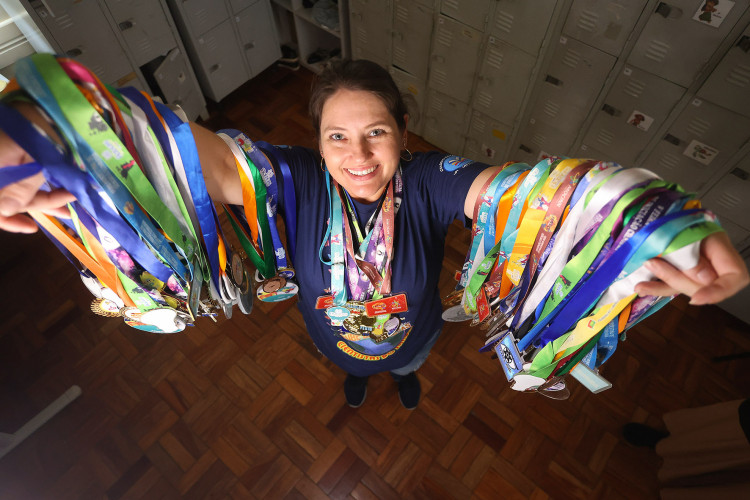 Clube de Ciências de colégio estadual em Toledo transforma alunos em jovens pesquisadores.