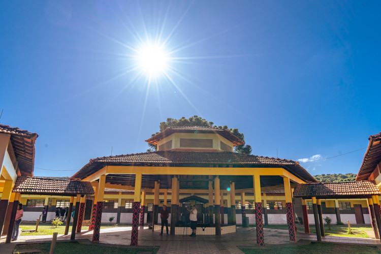 Paraná investe no ensino das ciências em comunidades indígenas do estado