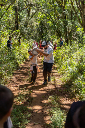 Com novas disciplinas do ensino médio, estudantes indígenas desenvolvem sua cultura em sala de aula.