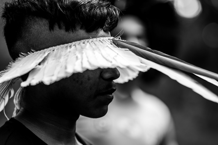 Com novas disciplinas do ensino médio, estudantes indígenas desenvolvem sua cultura em sala de aula.