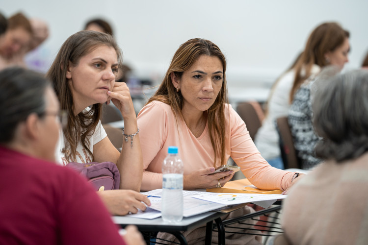 Educação entrega a redes municipais resultados de avaliação de fluência de leitura