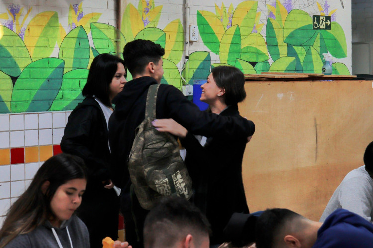 Colégio Estadual Professora Helena Kolody