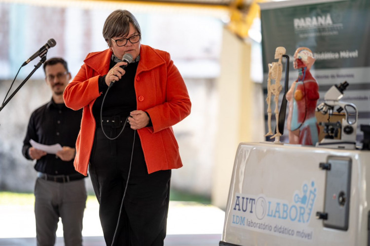 O investimento foi de R$ 3,7 milhões e a aquisição se deu por meio do convênio entre a Secretaria da Educação e a Fundação de Apoio à Pesquisa, ao Ensino e à Cultura (Fapec), vinculada à Universidade Federal do Mato Grosso do Sul (UFMS)