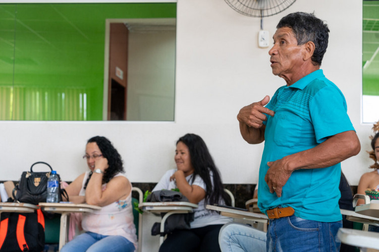 Secretaria da Educação discute novos itinerários formativos para colégios indígenas
