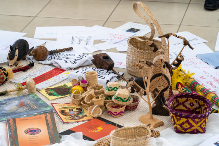 Secretaria da Educação discute novos itinerários formativos para colégios indígenas