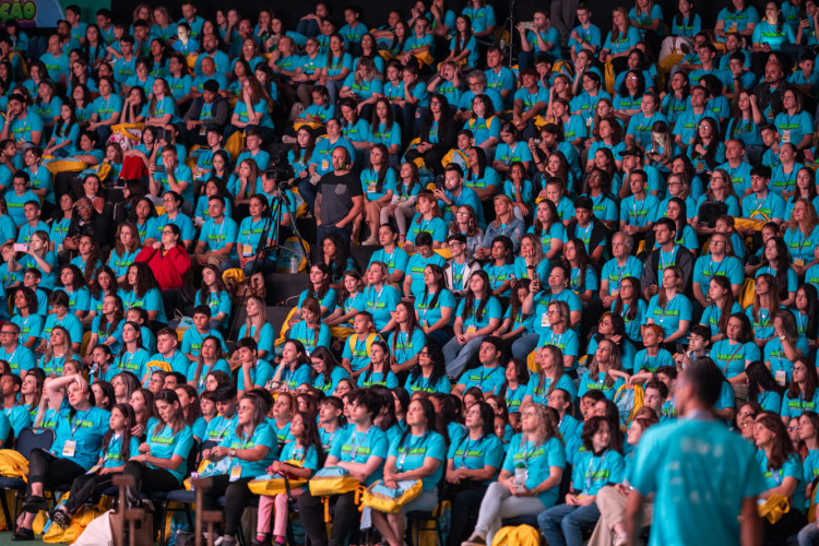 Concurso Agrinho premia professores e alunos da rede de ensino do Paraná