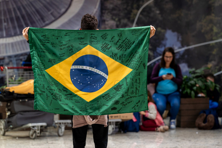 Com 187 embarques desta segunda, 579 estudantes da rede estadual já iniciaram intercâmbio