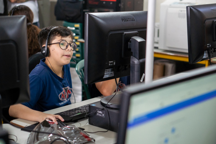 Paraná x Japão: exame evidencia qualidade do ensino de programação no Estado