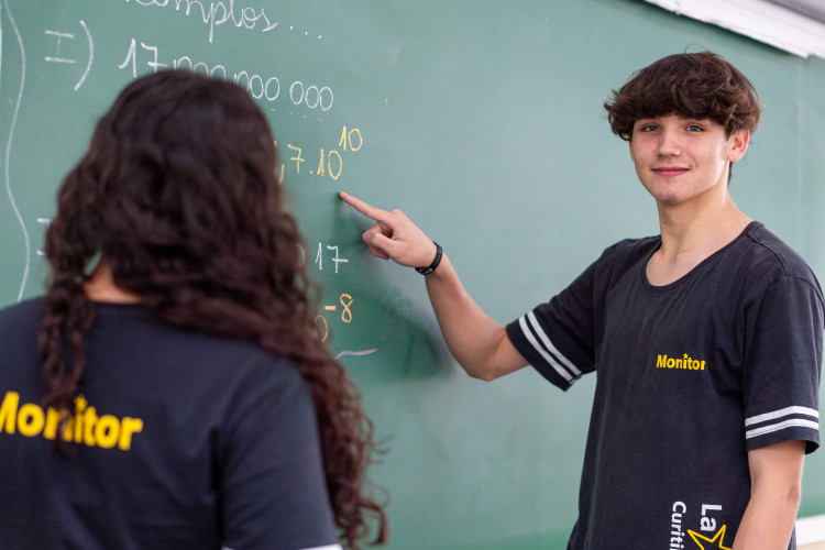 Protagonismo na educação: inscrições para o Aluno Monitor da rede estadual estão abertas