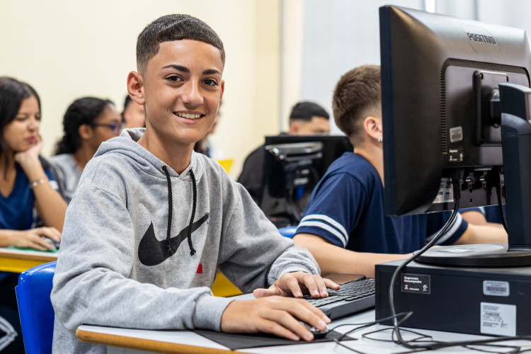 Protagonismo na educação: inscrições para o Aluno Monitor da rede estadual estão abertas